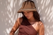 Visera plegable